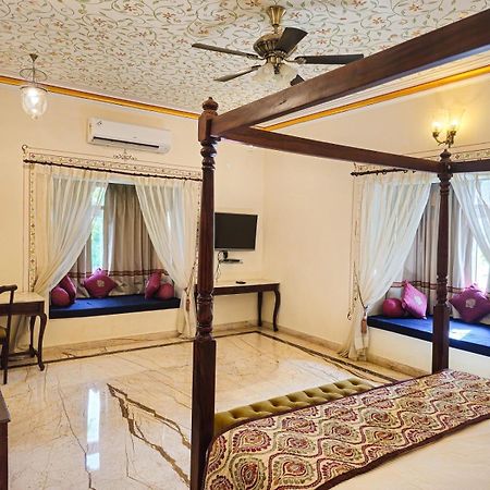 The Amargarh Hotel Udaipur Buitenkant foto