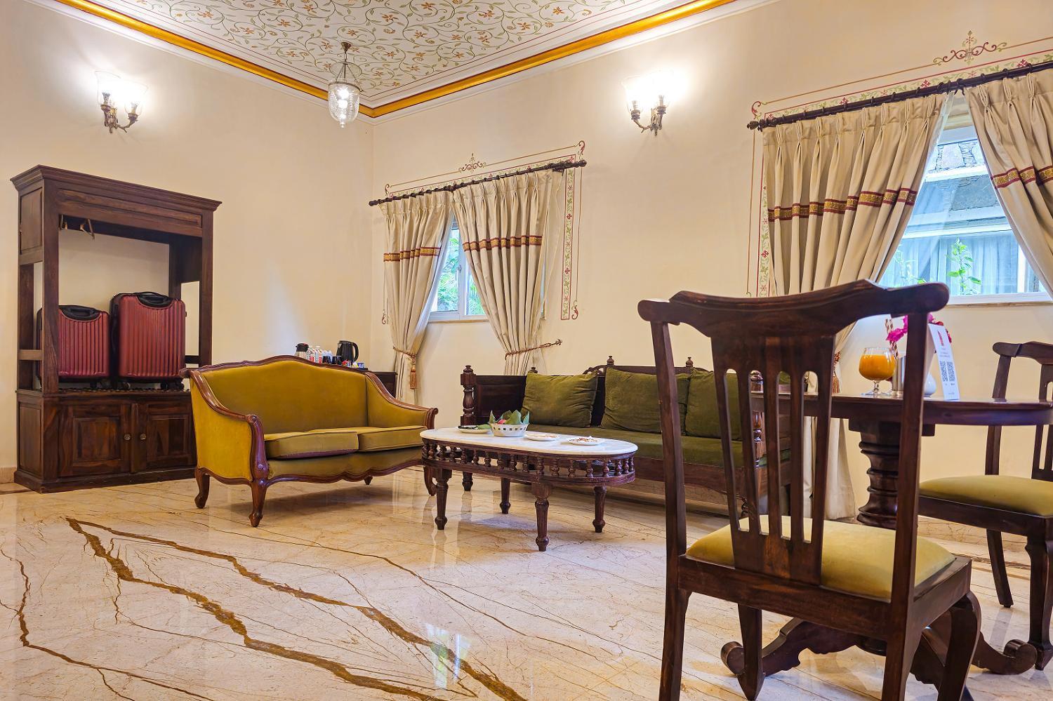 The Amargarh Hotel Udaipur Buitenkant foto