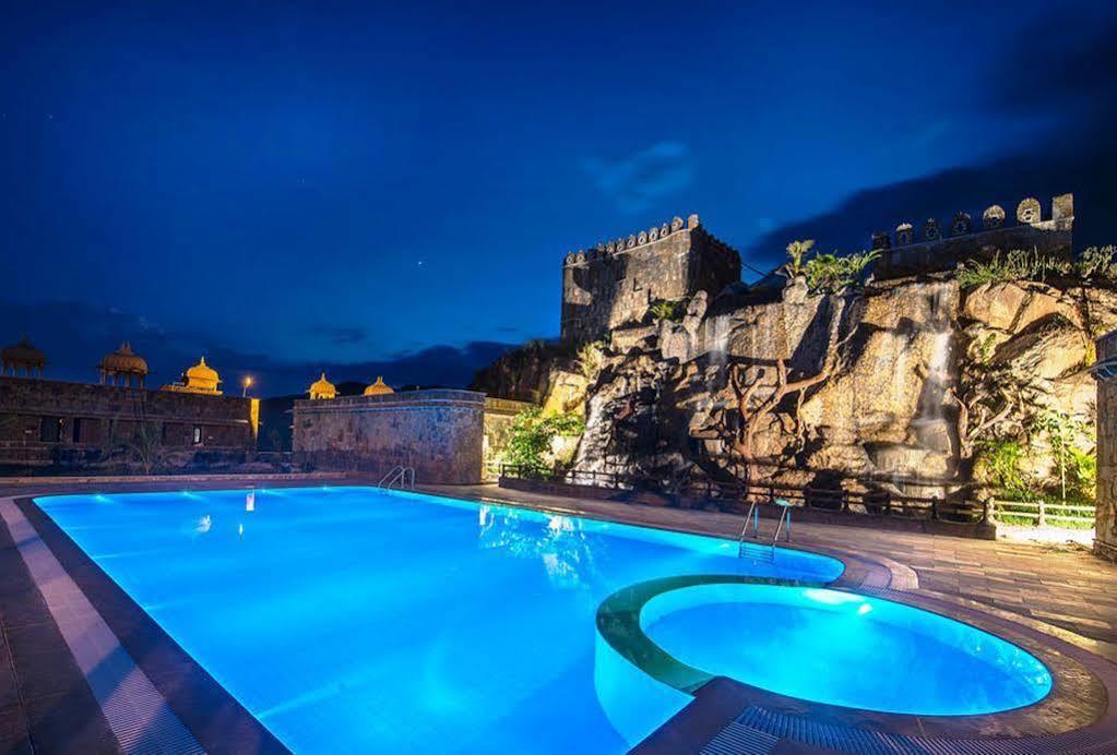 The Amargarh Hotel Udaipur Buitenkant foto
